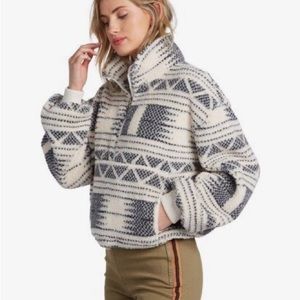 Women’s Large Billabong Time Off Sherpa Fleece Pullover